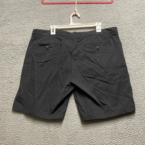 Goodthreads Shorts Mens 40 Black Front Stretch Chino - Picture 2 of 11